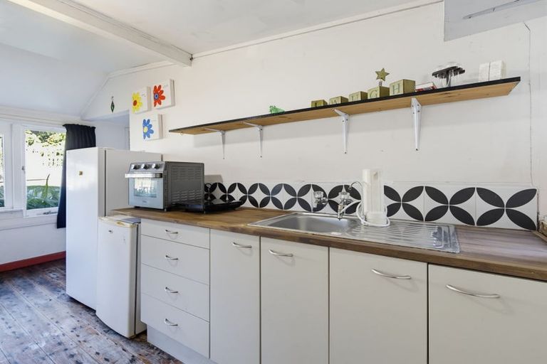 Photo of property in 1a West End Road, Ohope, 3121