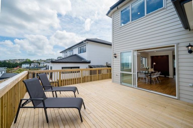 Photo of property in 7 Drover Close, Flat Bush, Auckland, 2019