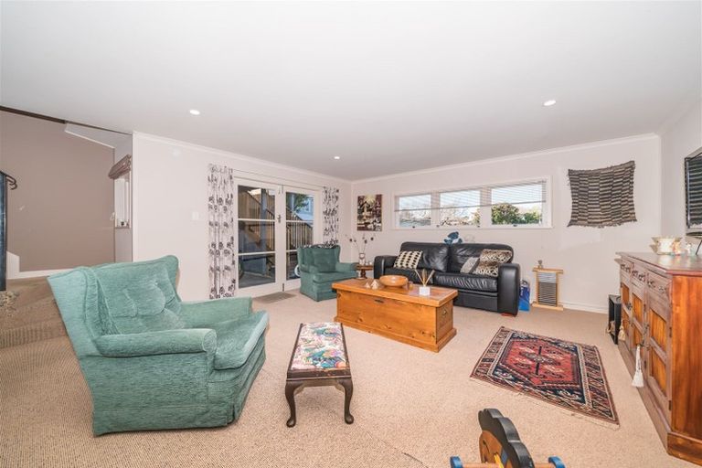 Photo of property in 51 Lincoln Terrace, Hokowhitu, Palmerston North, 4410
