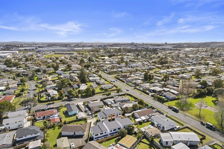 Photo of property in 4e Burbank Avenue, Manurewa, Auckland, 2102