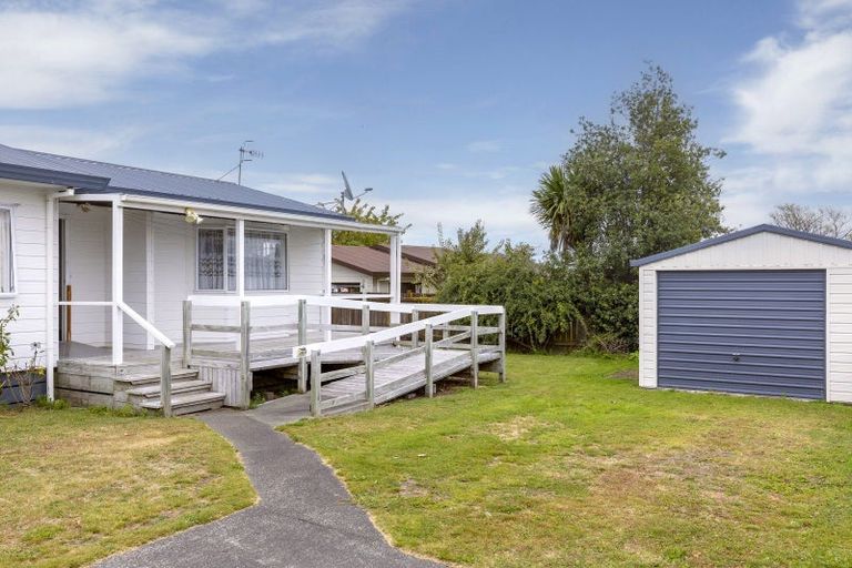 Photo of property in 82 Grace Crescent, Richmond Heights, Taupo, 3330