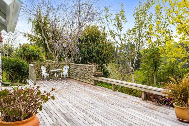 Photo of property in 5 Wendy Road, Waitakere, Auckland, 0816