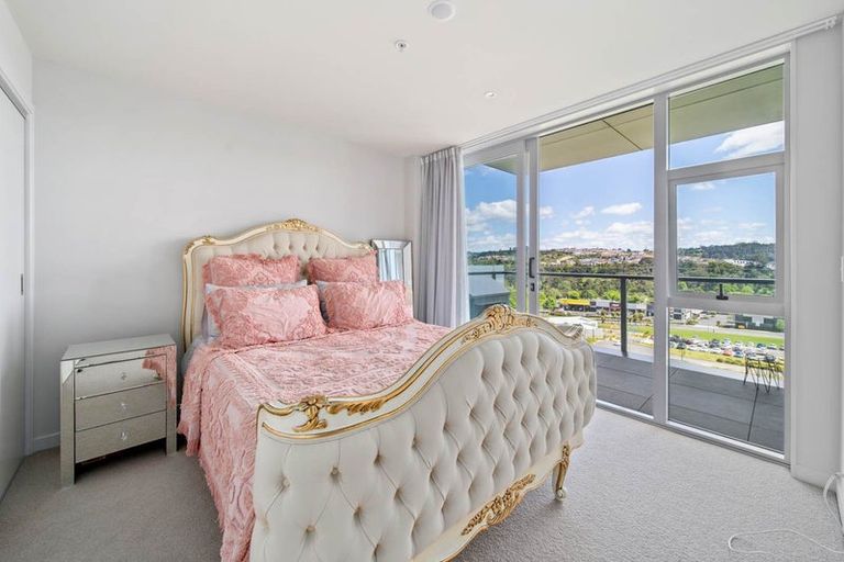 Photo of property in 609/1 Rose Garden Lane, Albany, Auckland, 0632