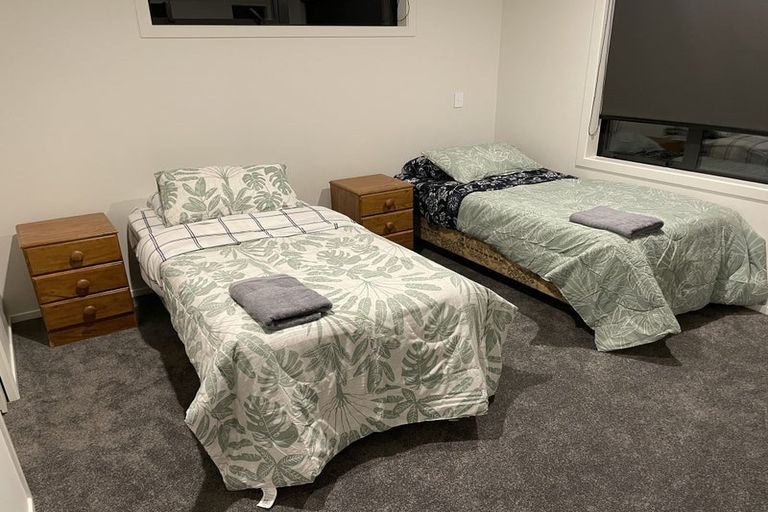 Photo of property in 5/240 Stokes Valley Road, Stokes Valley, Lower Hutt, 5019