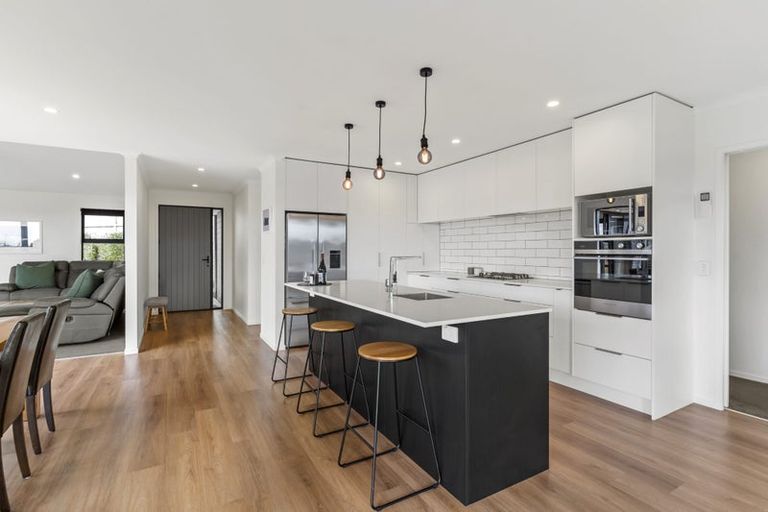 Photo of property in 4 Grahams Lane, Bell Block, New Plymouth, 4312