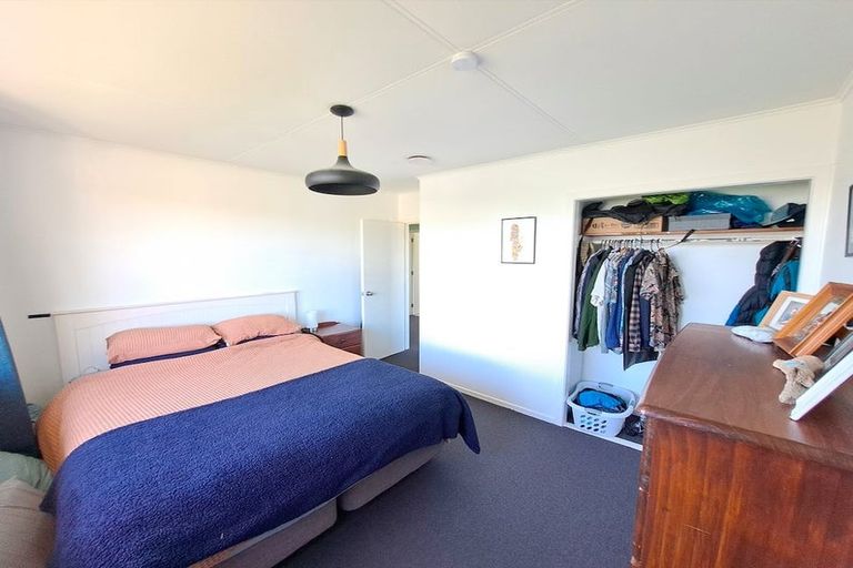 Photo of property in 9 Pomare Place, Spotswood, New Plymouth, 4310