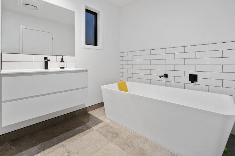 Photo of property in 27 Hastings Road, Pyes Pa, Tauranga, 3112