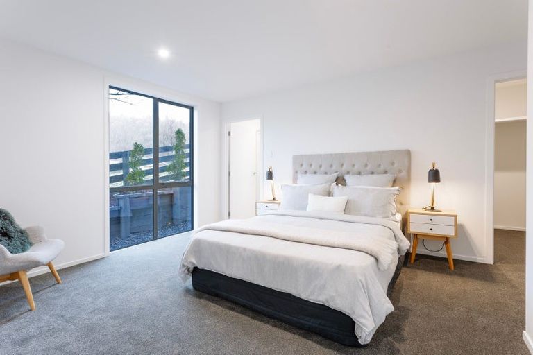 Photo of property in 7 Ella Lane, Green Island, Dunedin, 9018