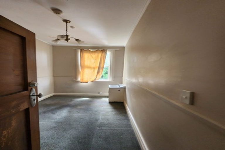 Photo of property in 48 Aurora Terrace, Kelburn, Wellington, 6012