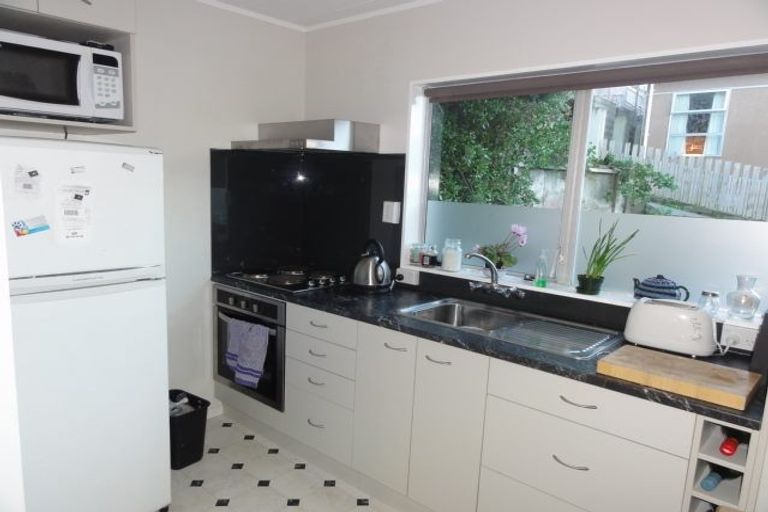 Photo of property in 4/84 Rintoul Street, Newtown, Wellington, 6021