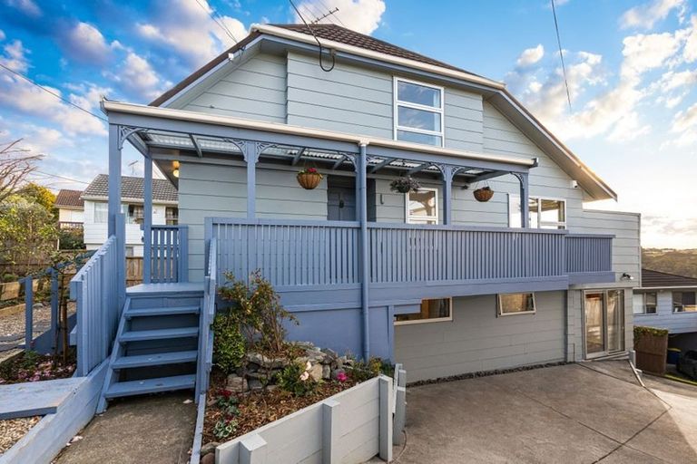 Photo of property in 1/77 Manuka Road, Bayview, Auckland, 0629