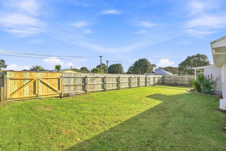 Photo of property in 24 Titoki Street, Castlecliff, Whanganui, 4501