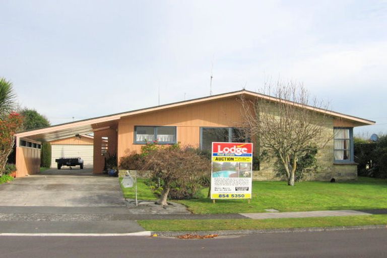 Photo of property in 9 Edwin Street, St Andrews, Hamilton, 3200