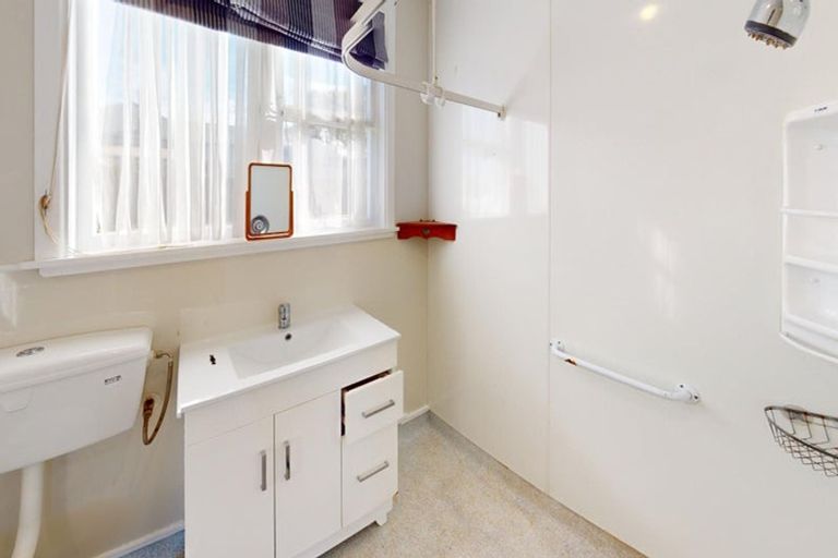 Photo of property in 26 Bell Street, Marton, 4710