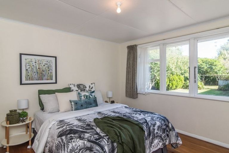 Photo of property in 11 Maire Street, Otaki, 5512