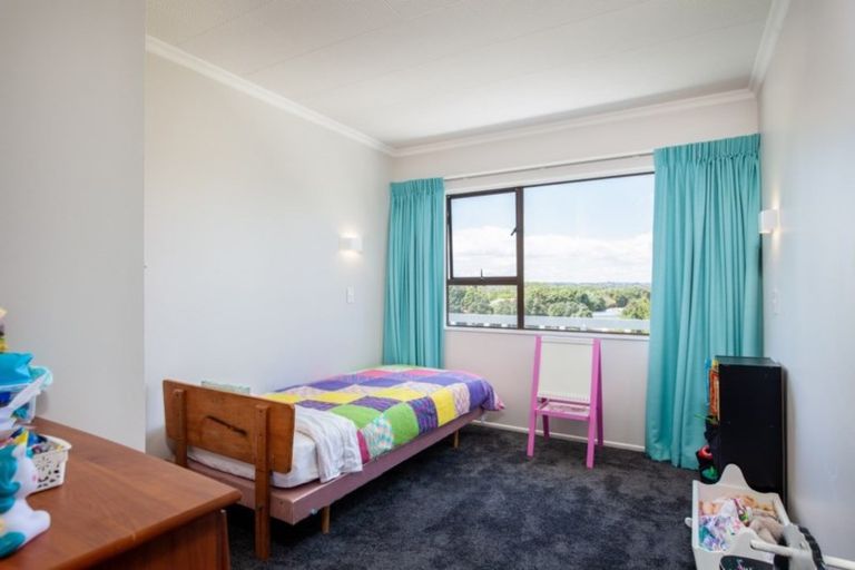 Photo of property in 213 Ngamotu Road, Spotswood, New Plymouth, 4310