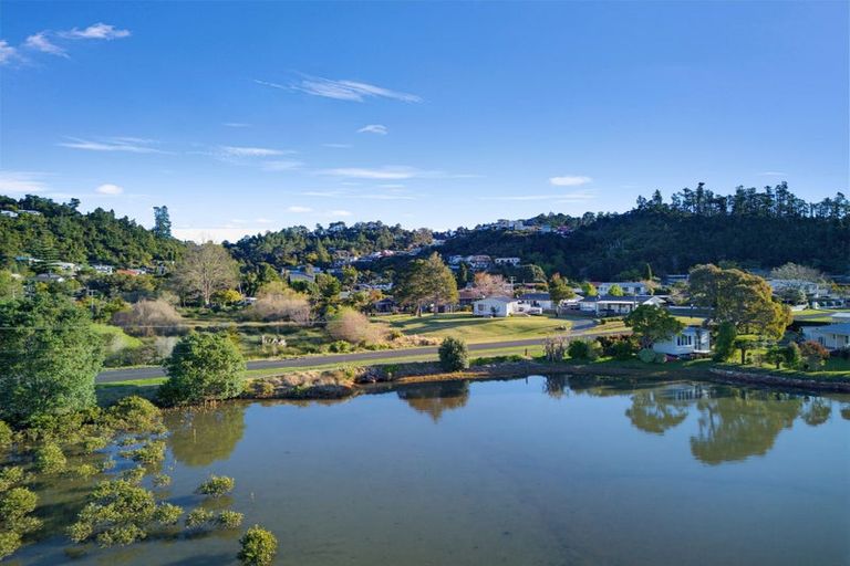 Photo of property in 40 Pepe Road, Tairua, 3508