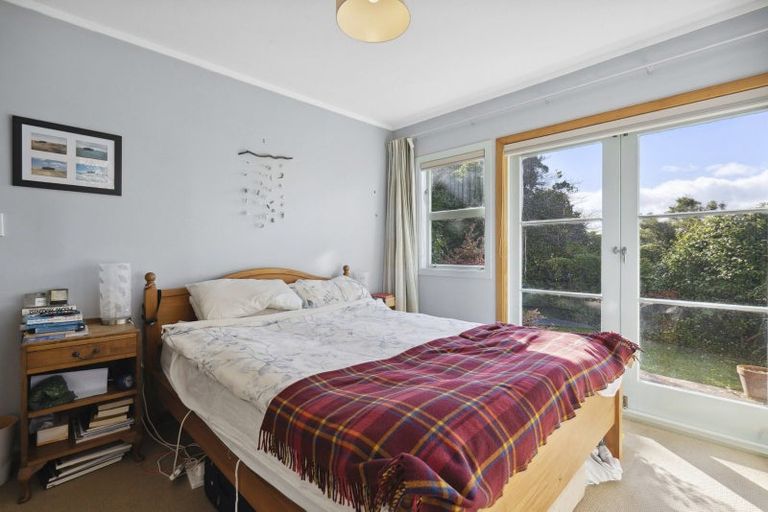 Photo of property in 29a Acheron Road, Paremata, Porirua, 5026