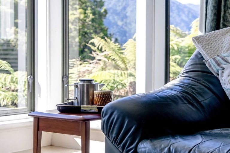 Photo of property in 1294 Lake Kaniere Road, Lake Kaniere, Kokatahi, 7881