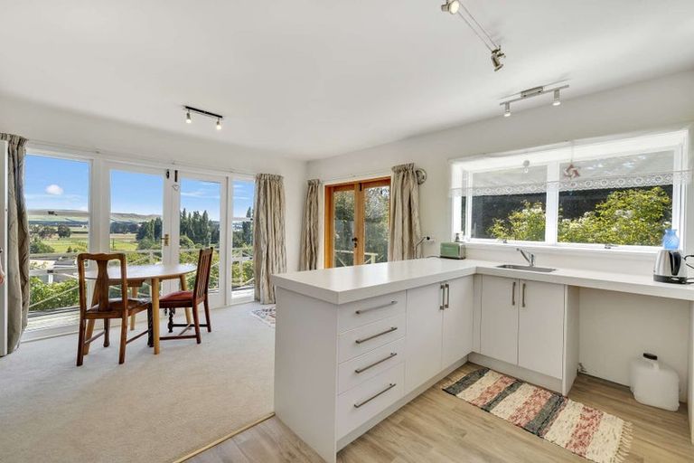 Photo of property in 17 Oxford Street, Waikari, 7420