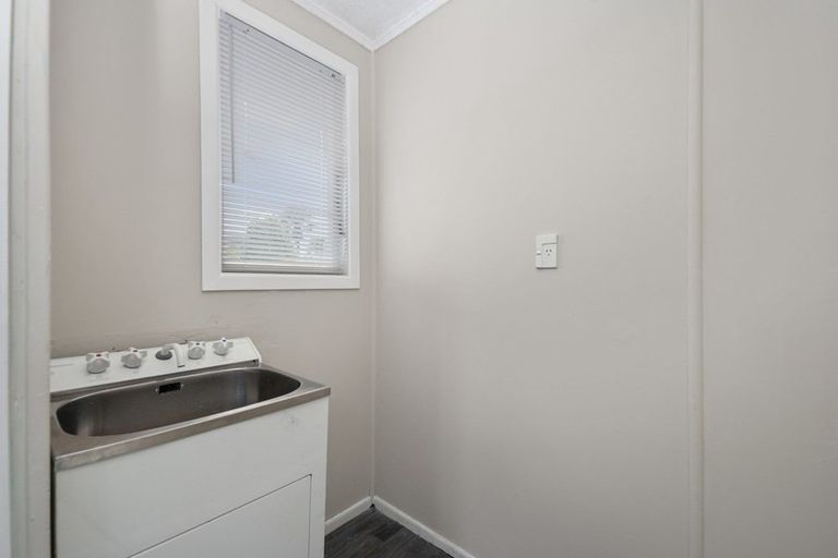 Photo of property in 211 Balmoral Drive, Tokoroa, 3420