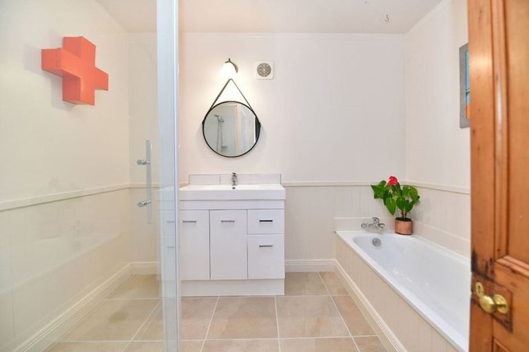 Photo of property in 245 Anderson Road, Helensville, 0875