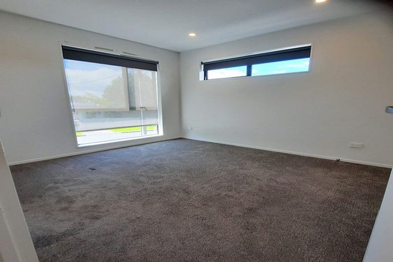 Photo of property in 69b Astley Avenue, New Lynn, Auckland, 0600