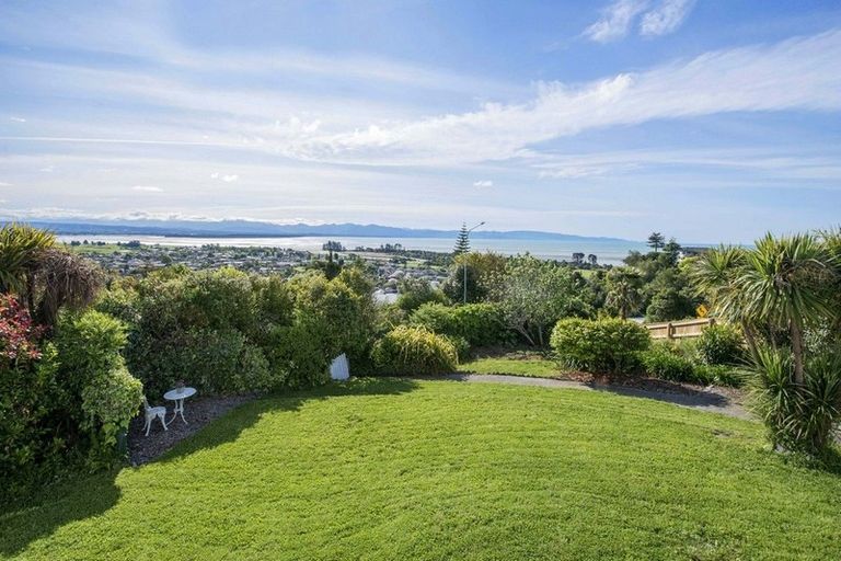 Photo of property in 66 Tosswill Road, Tahunanui, Nelson, 7011