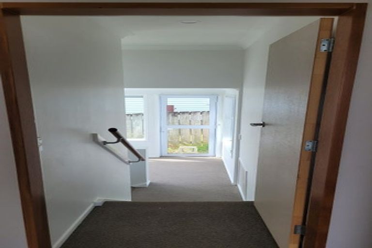 Photo of property in 4 Chorley Grove, Churton Park, Wellington, 6037