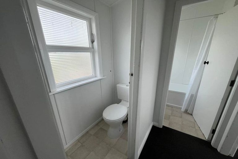 Photo of property in 15 Mahoe Street, Levin, 5510