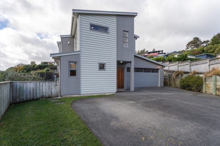 Photo of property in 25 Winsley Terrace, Churton Park, Wellington, 6037