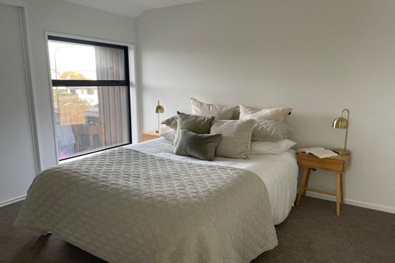 Photo of property in 2/96 Barbour Street, Waltham, Christchurch, 8011