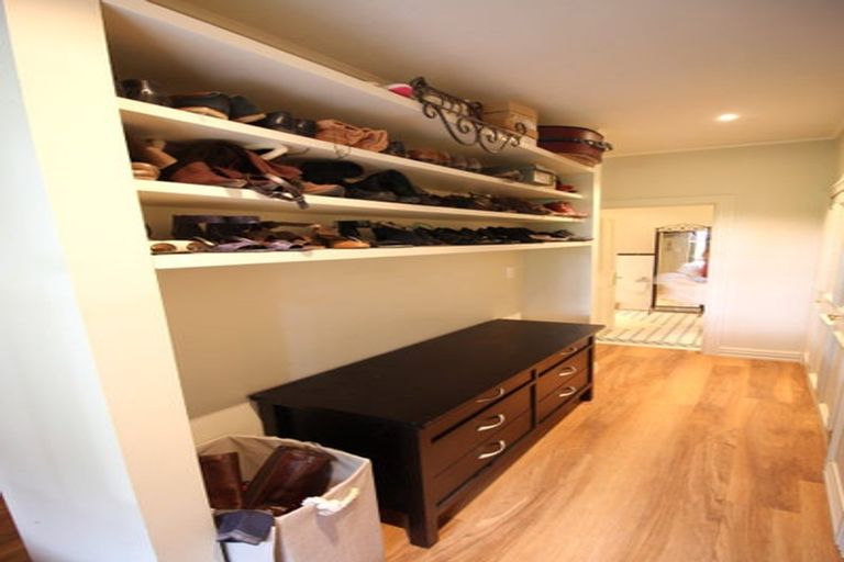 Photo of property in 1j George Street, Newmarket, Auckland, 1023