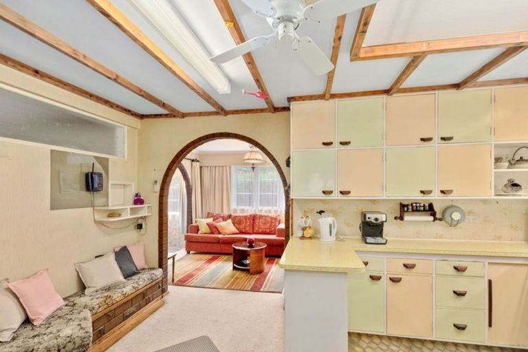 Photo of property in 58 Hine Road, Wainuiomata, Lower Hutt, 5014