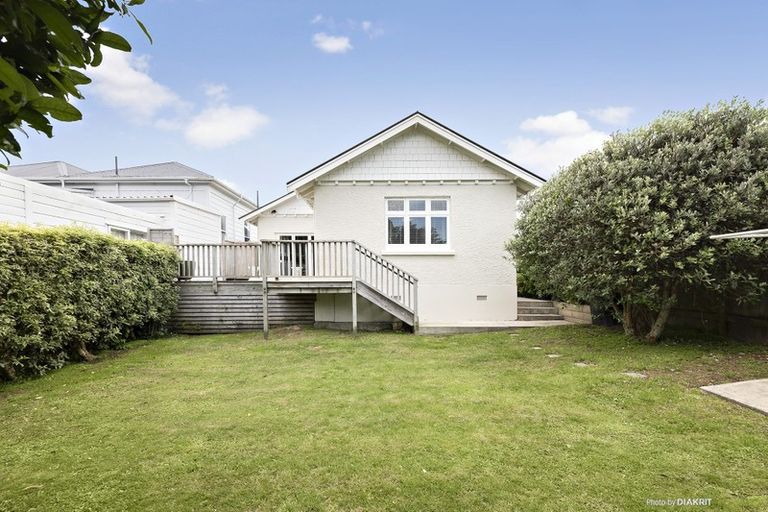 Photo of property in 23 Standen Street, Karori, Wellington, 6012