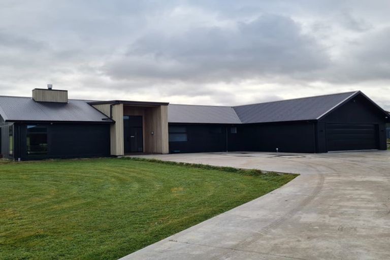 Photo of property in 7 Ribbonwood Lane, Kinloch, Taupo, 3377