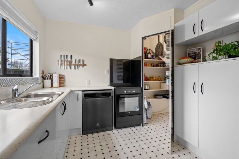 Photo of property in 12 Eureka Place, Parahaki, Whangarei, 0112