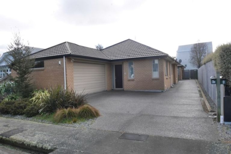 Photo of property in 6a Freyberg Avenue, Riccarton, Christchurch, 8011