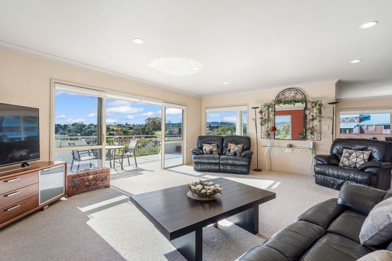 Photo of property in 288 Beach Road, Onerahi, Whangarei, 0110
