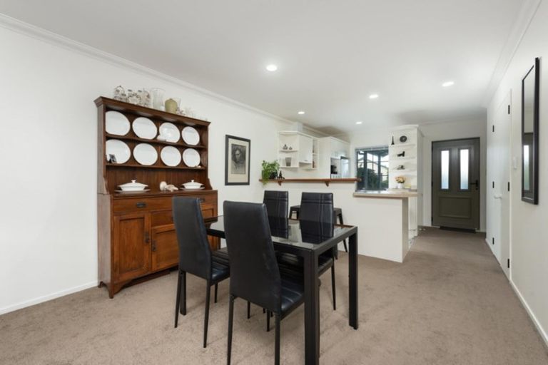 Photo of property in 27 Bell Street, Judea, Tauranga, 3110