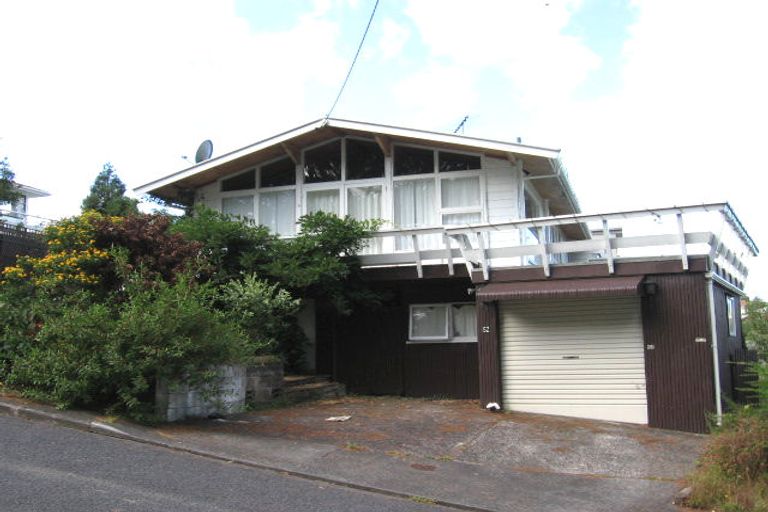 Photo of property in 52 Rawene Road, Birkenhead, Auckland, 0626