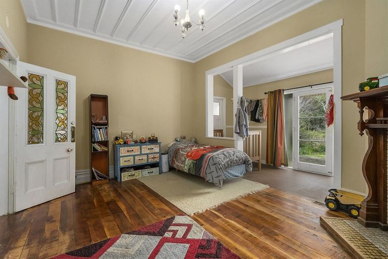 Photo of property in 71 Stanly Street, Eketahuna, 4900