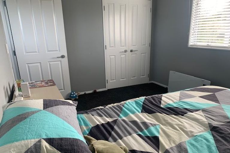 Photo of property in 19 Patons Road, Howick, Auckland, 2014