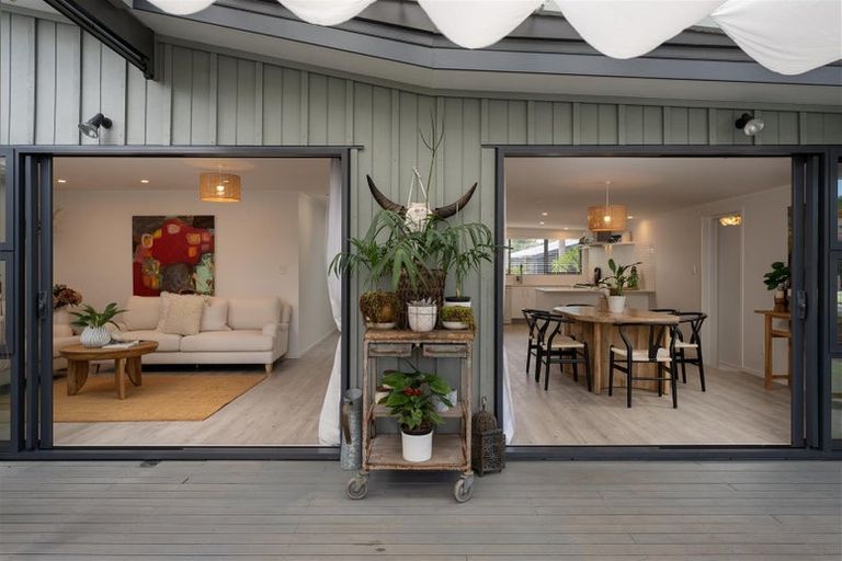 Photo of property in 13 Harbour View Road, Point Wells, Warkworth, 0986