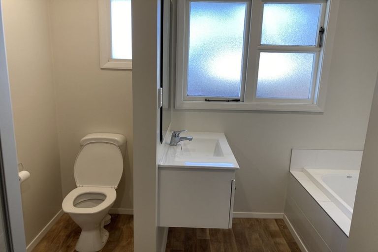 Photo of property in 382 Ilam Road, Bryndwr, Christchurch, 8053