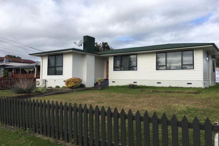 Photo of property in 13 Edward Avenue, Otara, Auckland, 2023