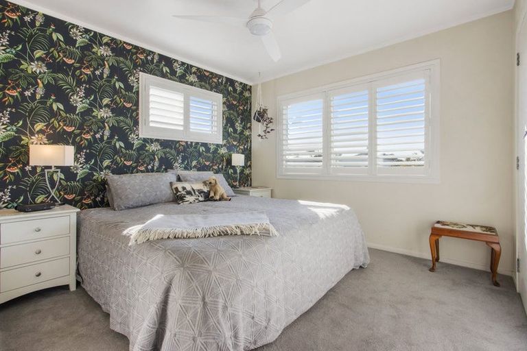 Photo of property in 2 Francis Drive, Katikati, 3129