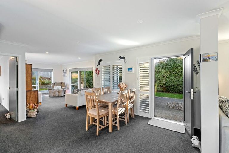Photo of property in 7 Te Wiremu Lane, Otaki, 5512