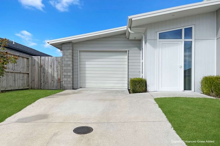 Photo of property in 4b Tamapahore Boulevard, Papamoa Beach, Papamoa, 3118
