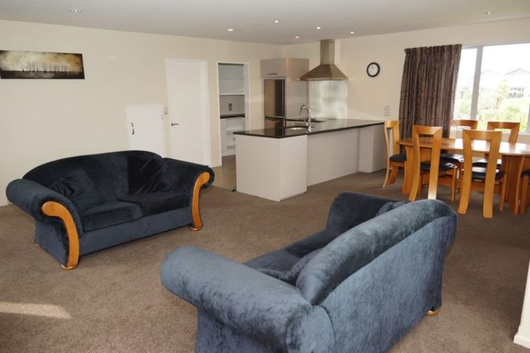 Photo of property in 5y Somerville Crescent, Aidanfield, Christchurch, 8025